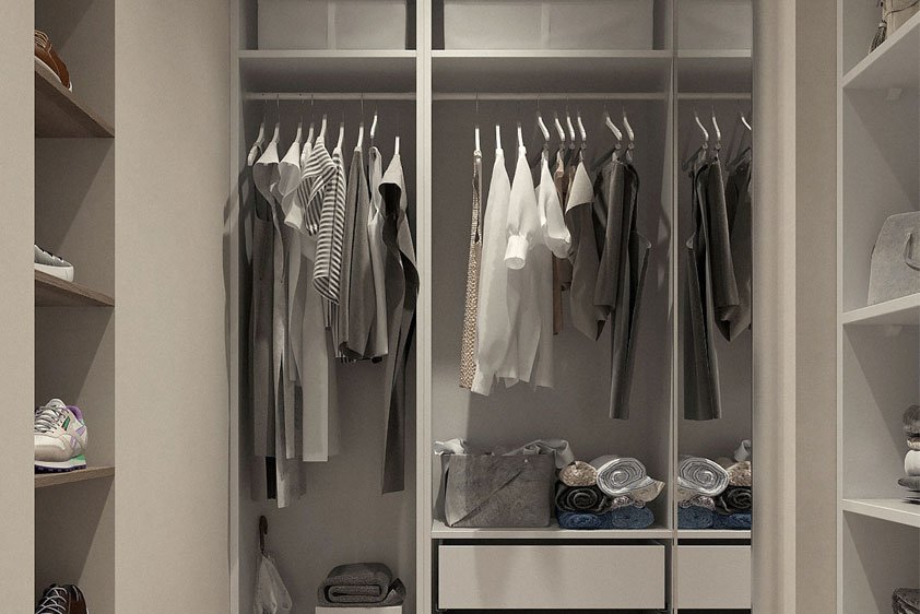 TOP 7 TIPS TO KEEP YOUR WARDROBE ORGANIZED<